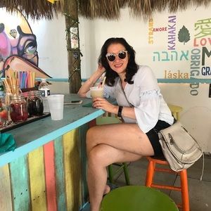 Meet your Posher, Serena